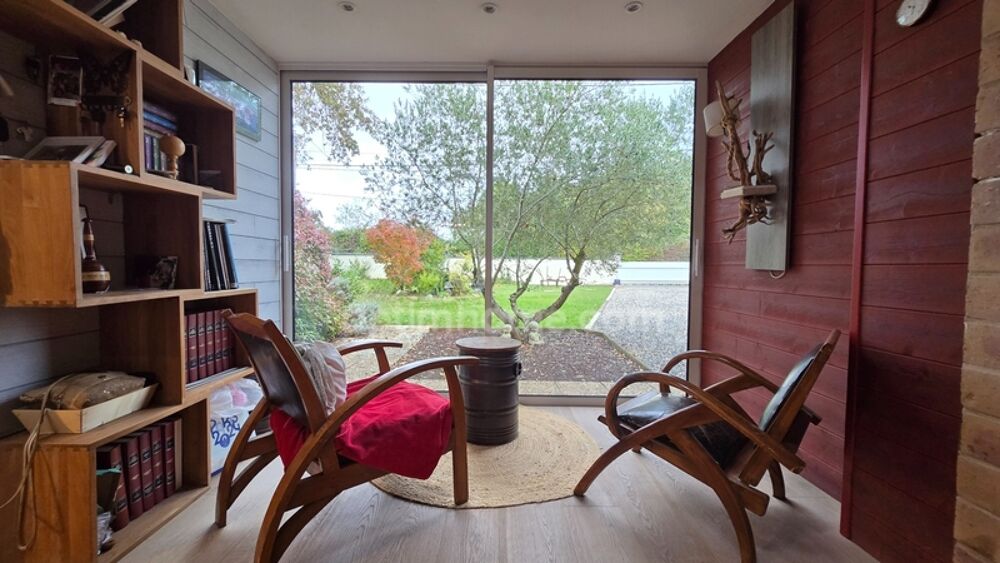Maison darchitecte dexception de 230m² au coeur dun écrin de sérénité à LEOGNAN (33)