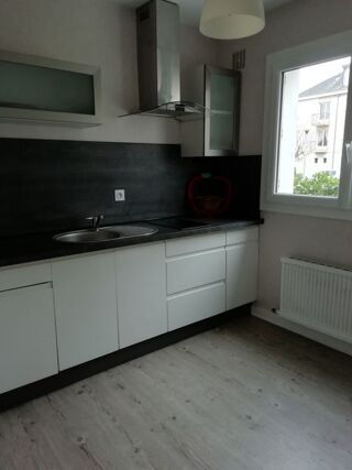 Appartement à louer 2 pièces 46 m²