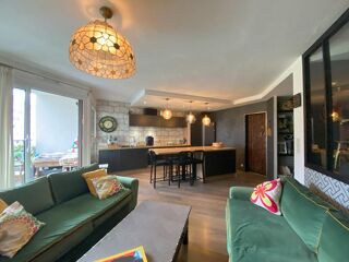  Appartement � vendre 4 pi�ces 81 m�