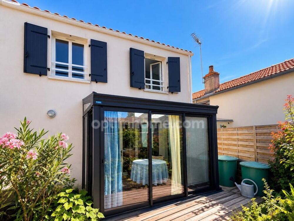 Vente Maison Maison 3 chambres avec jardin et véranda LA ROCHELLE (17) La rochelle