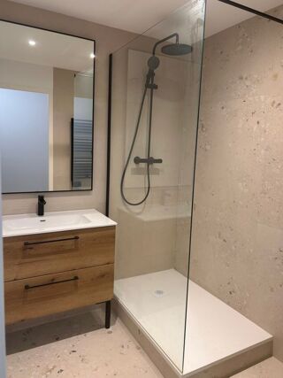  Appartement à louer 3 pièces 88 m²