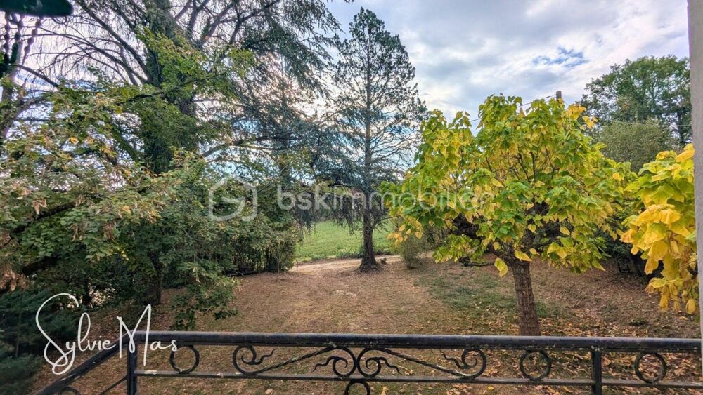 Maison avec près de 2 hectares à Fumel