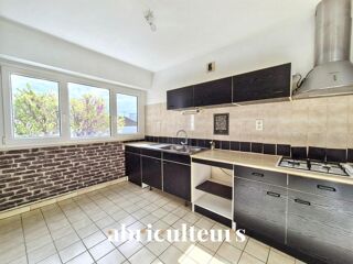  Appartement à louer 6 pièces 84 m² Cognac