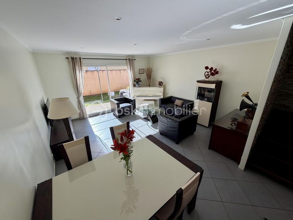 � vendre  Maison Salon-de-Provence (13300)