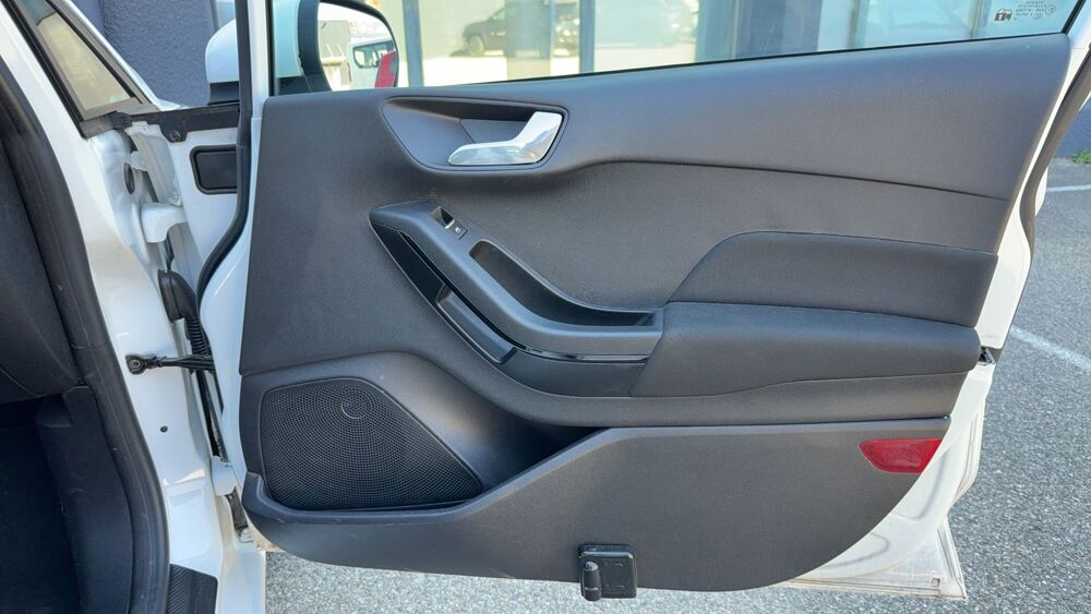 Fiesta 1.0 Ecoboost 100 Cool & Connect 2019 occasion 26120 Chabeuil