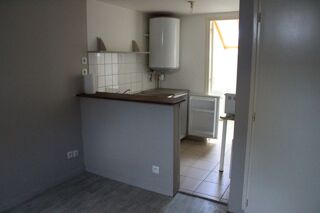  Appartement à louer 1 pièce 32 m²