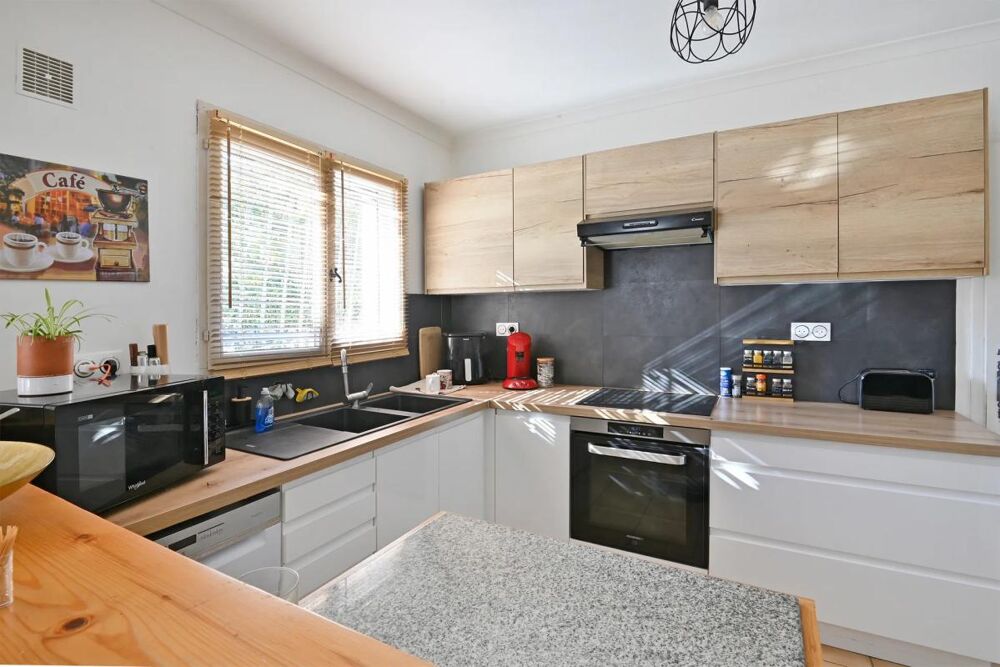 Maison de 5 pièces de 90 m² située à Nîmes