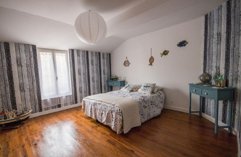 Vente Maison Maison proche Plaisance 6 pièce(s) 123 m2  sur 1200 m² de terrain Plaisance