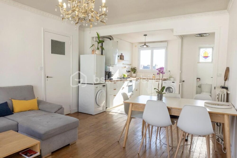 Vente Appartement Appartement 63m² - 3 chambres - balcon - cave - Hyper centre Vannes Vannes