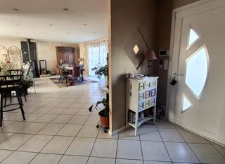  Maison � vendre 4 pi�ces 130 m�