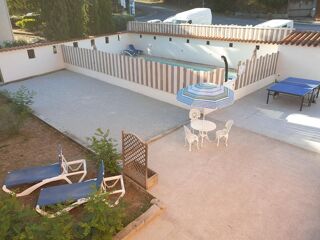  Immeuble à vendre 15 + pièces 572 m²