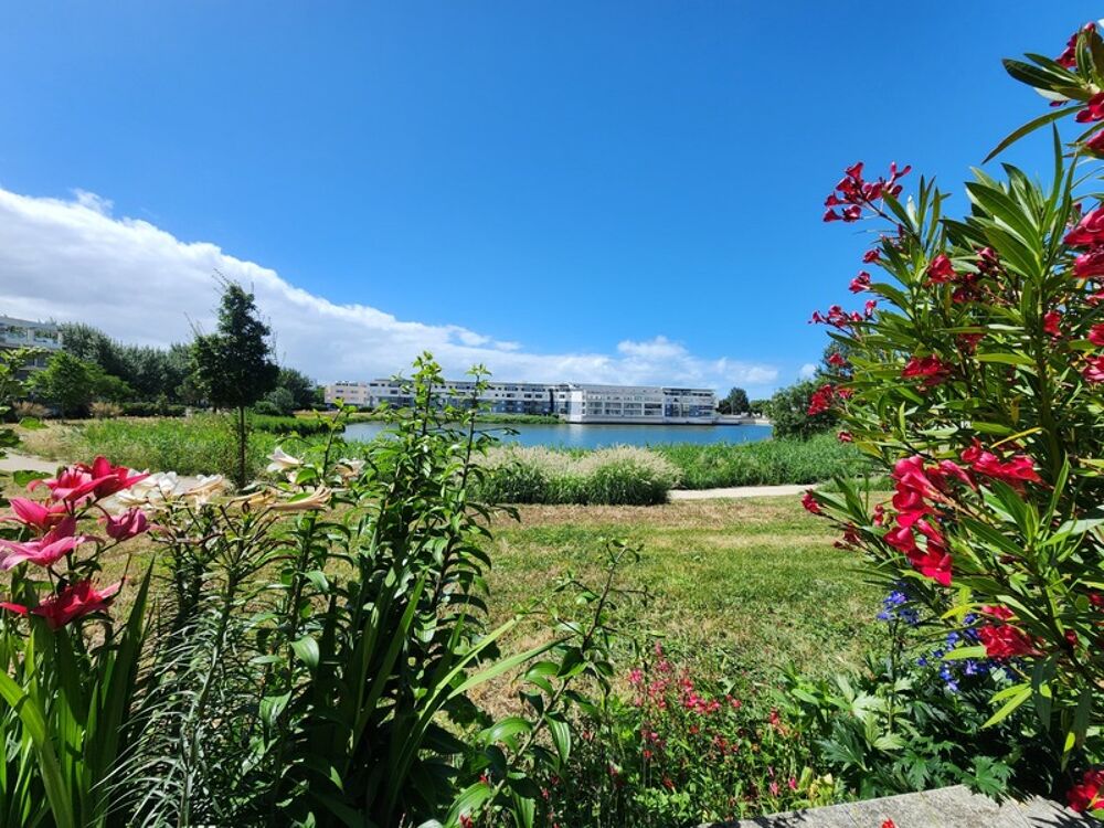 LA ROCHELLE  LES MINIMES  APPARTEMENT T2 AVEC TERRASSE 48m² PLEIN SUD VUE LAC ET PARKING SÉCURISÉ