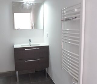  Appartement à louer 1 pièce 32 m²