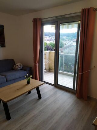  Appartement à louer 2 pièces 55 m²