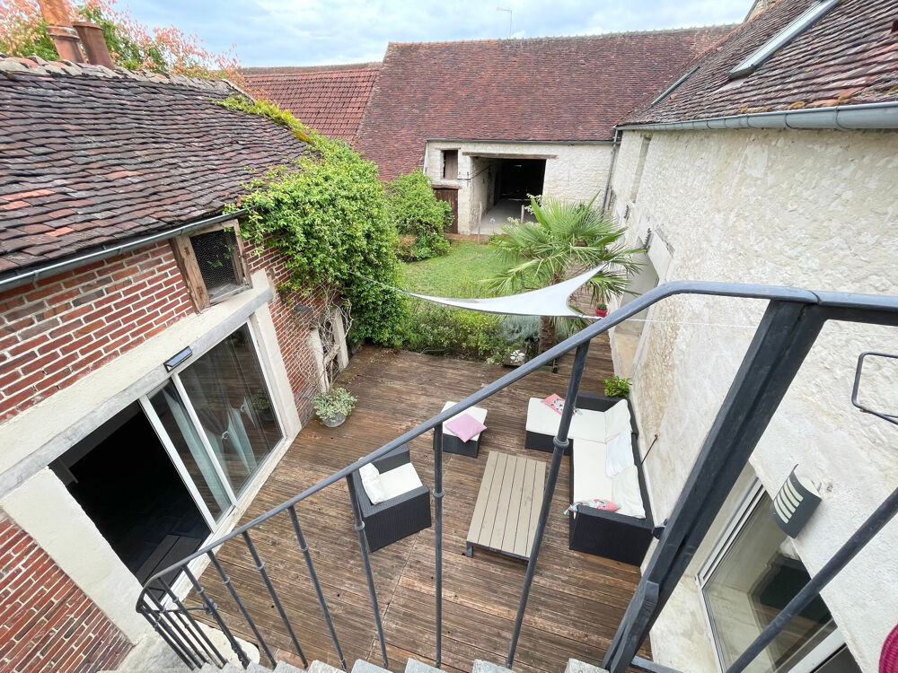 Vente Maison Maison à vendre 7 pièces CHARMOY (89) Charmoy
