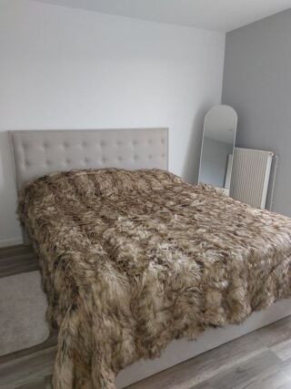  Appartement à louer 3 pièces 70 m²
