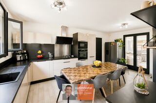  Maison à vendre 5 pièces 165 m²