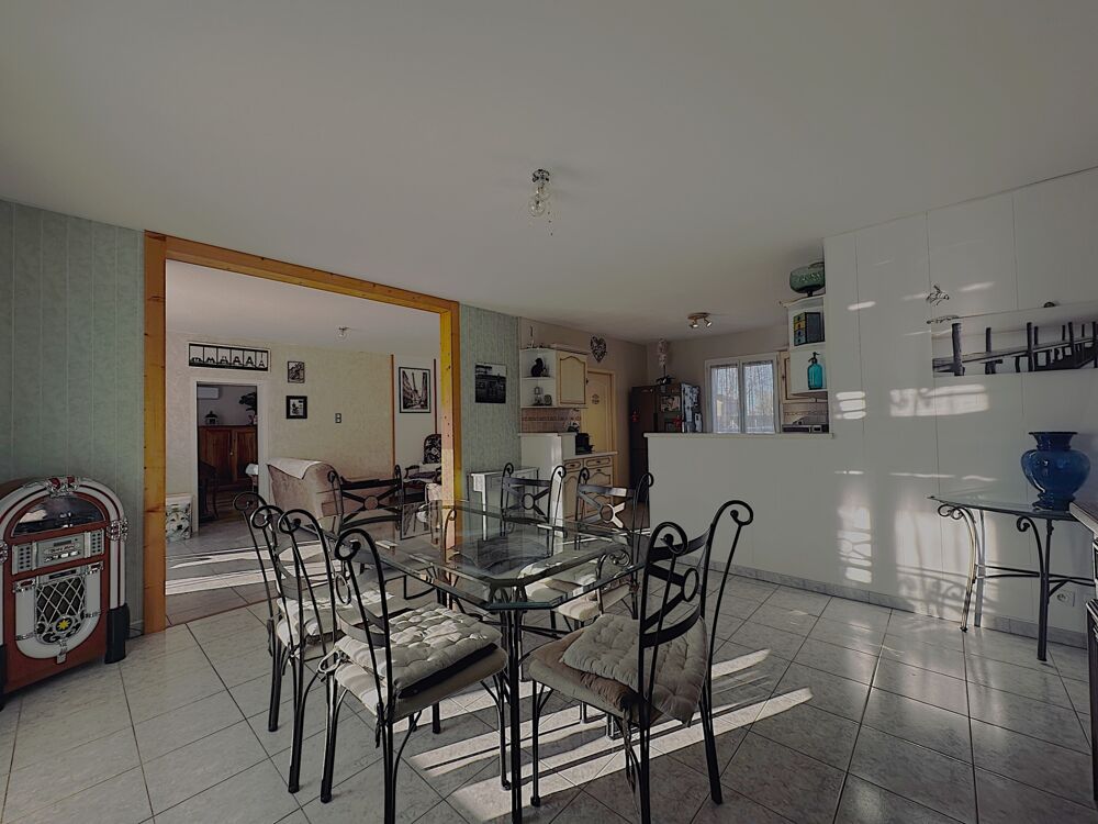 Vente Maison Nichée au cœur de LA FORCE (24130), une maison à vendre de 5 pièces La force