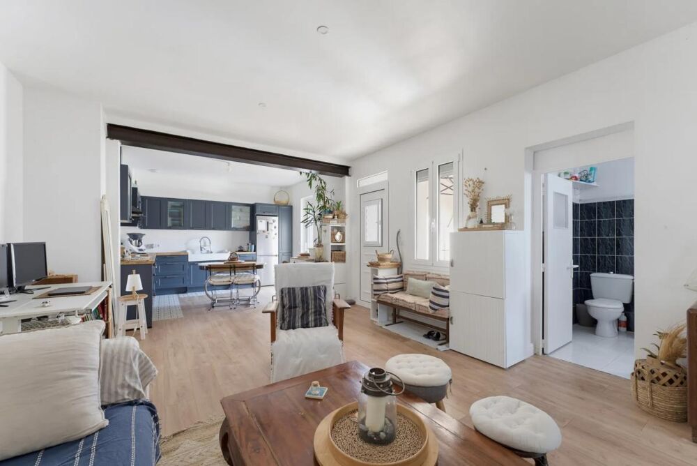 Vente Maison Bastide – Maison de plain-pied rénovée avec jardin et stationnement privé Bordeaux