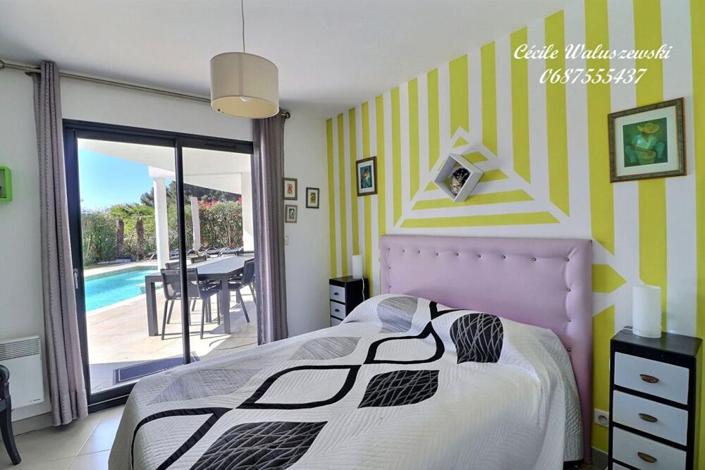 � vendre  Propri�t�/ch�teau Saint-Cyr-sur-Mer (83270)