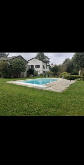  Maison � vendre 9 pi�ces 250 m�