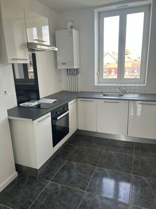  Appartement à louer 3 pièces 52 m²