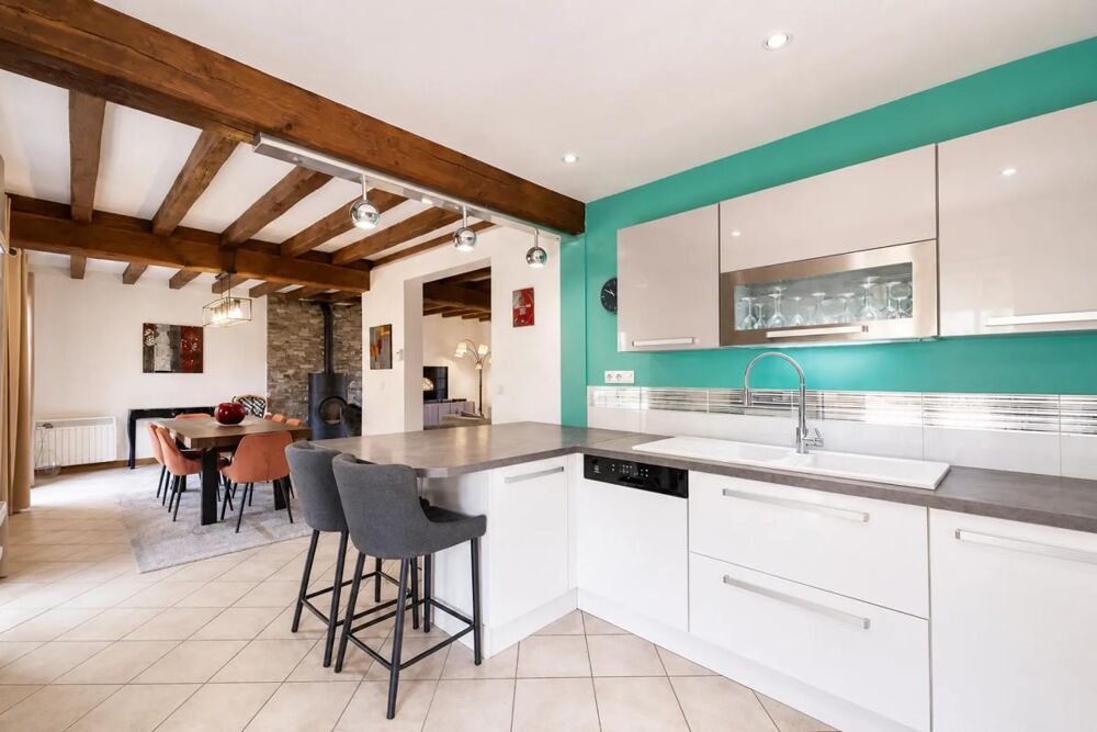 Maison de 7 pièces de 121 m² à Fontenay-Trésigny