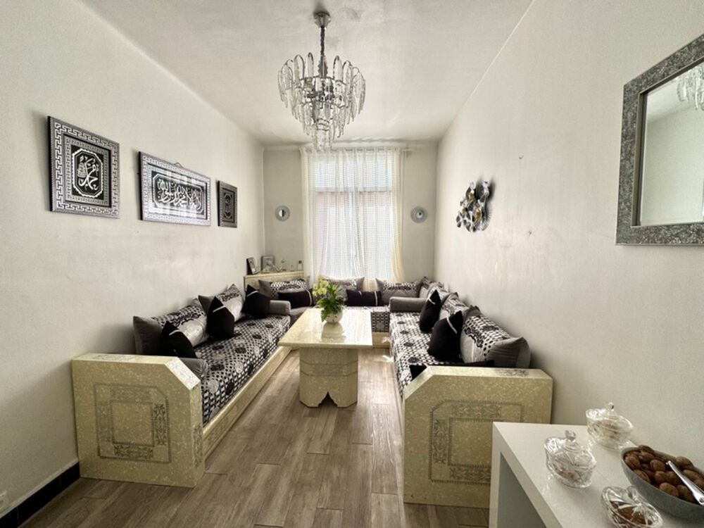Vente Appartement Dpt Bouches du Rhne (13),  vendre MARSEILLE 8EME ARRONDISSEMENT appartement T2 Paradis, avec balcon Marseille 8