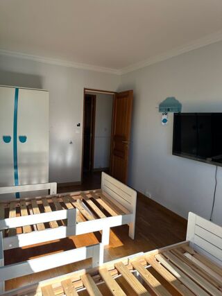  Appartement à louer 5 pièces 99 m²