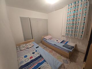  Appartement  vendre 4 pices 80 m