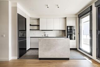  Maison 4 pi�ces 93 m� Nimes