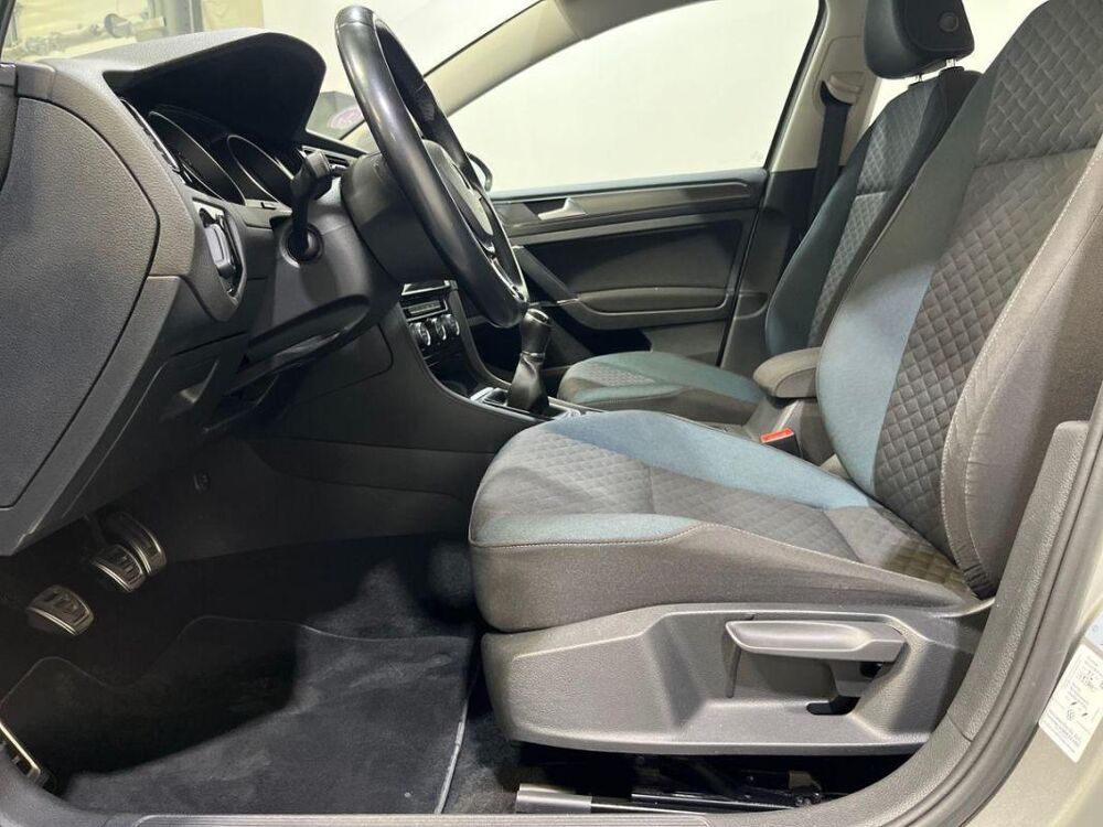 Golf 1.0 TSI 115 BVM6 IQ.DRIVE 2019 occasion 31100 Toulouse