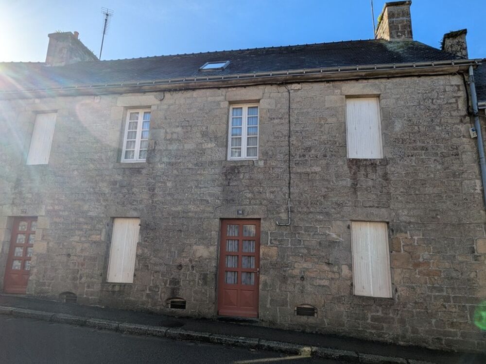 GUEMENE SUR SCORFF GRANDE MAISON DE 170M² DIVISEE EN 3 LOGEMENTS PARCELLE DE 561M²