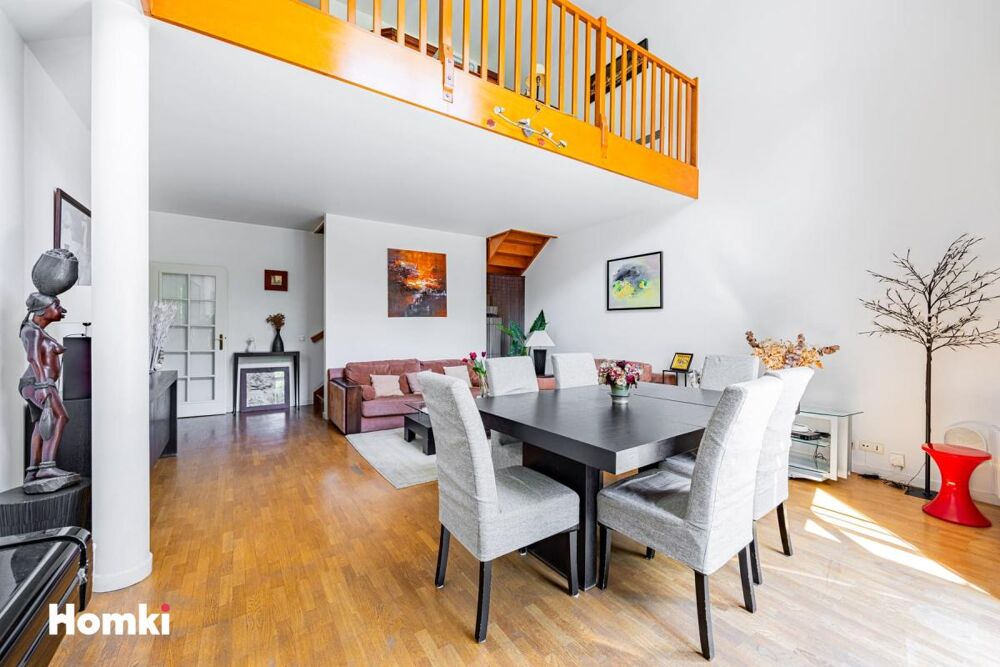 Vente Duplex/Triplex COURBEVOIE – FAUBOURG DE L'ARCHE – BEAU DUPLEX 115 M2 AVEC TERRASSE SANS VIS-À-VIS Courbevoie