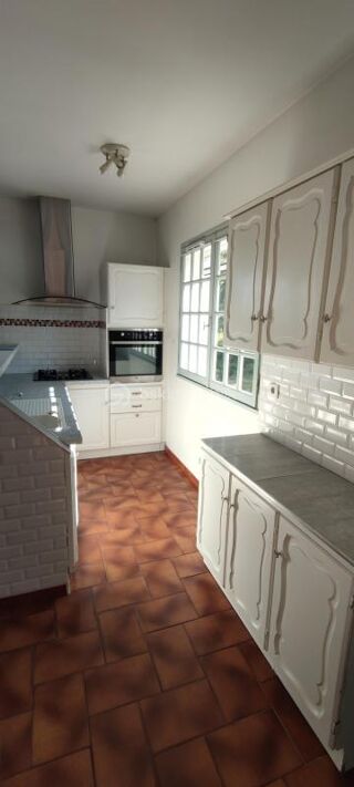  Proprit/chteau  vendre 7 pices 130 m