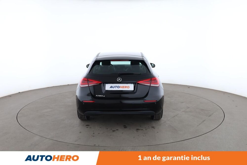 Classe A 180 d Style Line 7G-DCT 116 ch 2019 occasion 92130 Issy-les-Moulineaux