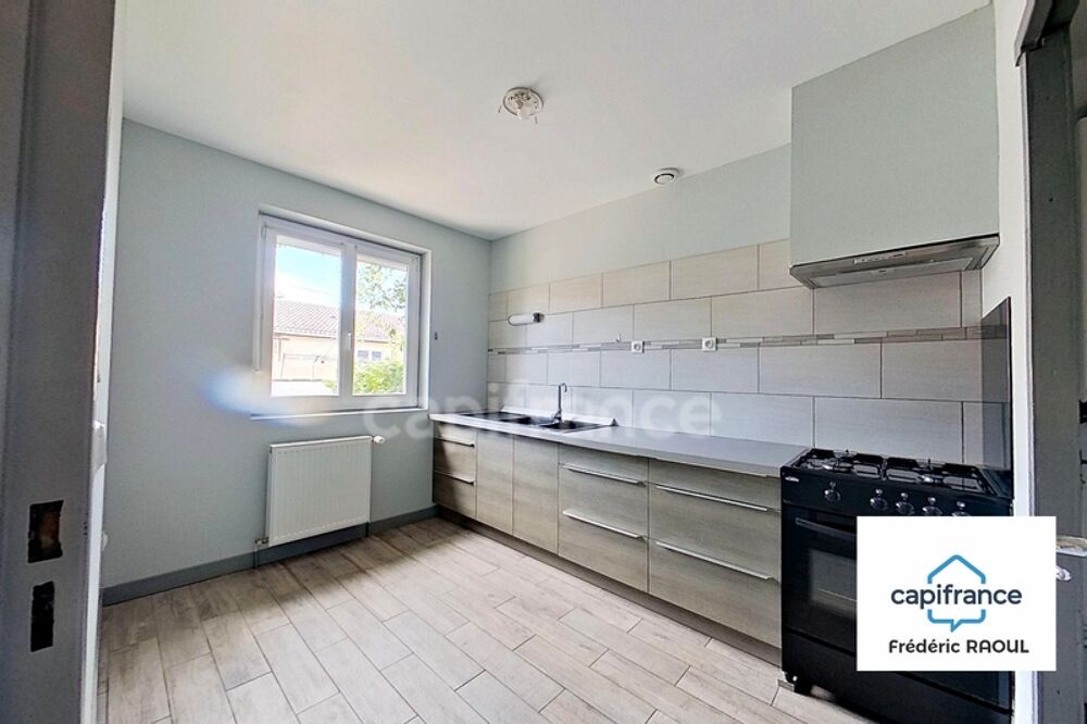 Maison de plain-pied, fonctionnelle, 5 chambres