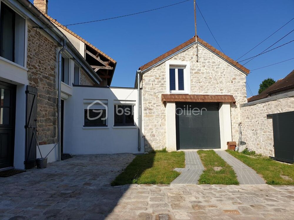 Magnifique maison d'environ 230m2 habitable sur 563m2 de terrain