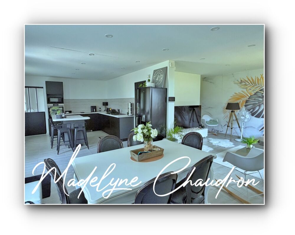 BOURAY-SUR-JUINE  Maison familiale de 120 m²  Terrain de 900 m²  Piscine  Jacuzzi  Sous-sol total  Aucun travaux