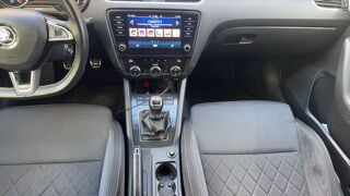 Octavia RS III 2 TSI 230 N/A 2017 occasion 92800 Puteaux