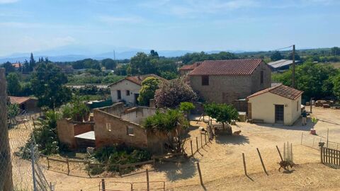 PROPRI&Eacute;T&Eacute; AGRICOLE POLYVALENTE AVEC HABITATIONS, CHEPTEL , 3,8 HECTARES 523000 66300 Villemolaque