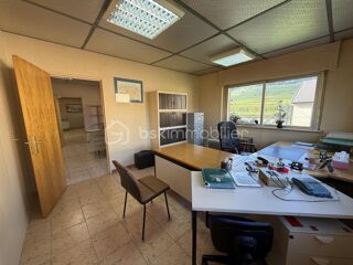  Immeuble à vendre 6 pièces 610 m²