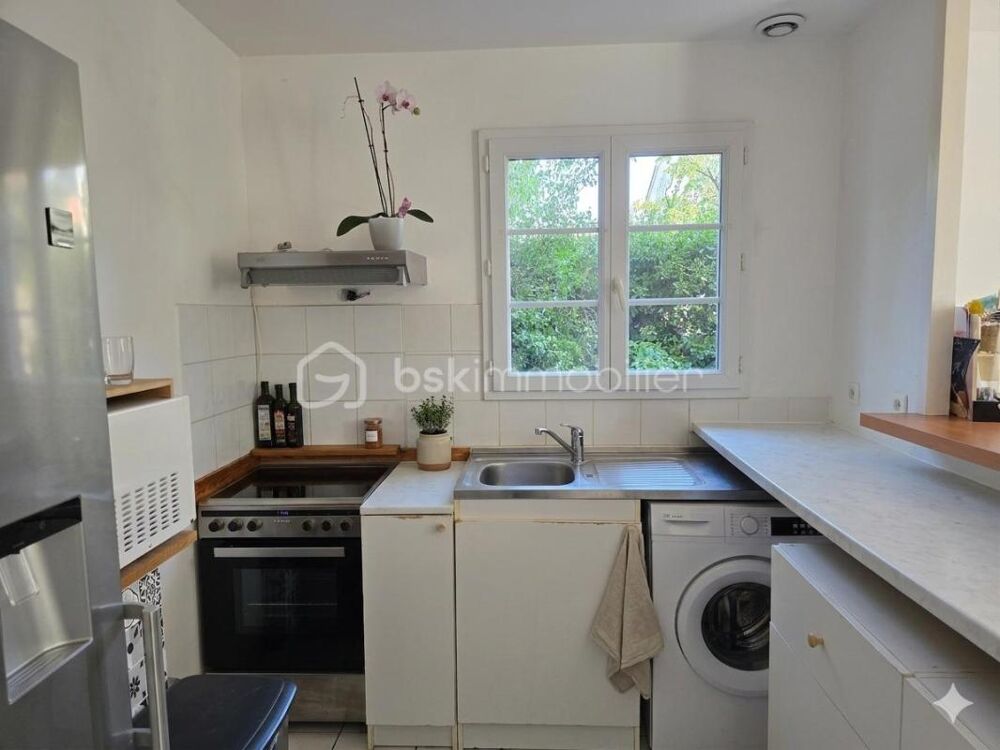 APPARTEMENT ESPRIT MAISON AVEC JARDIN PLEIN SUD