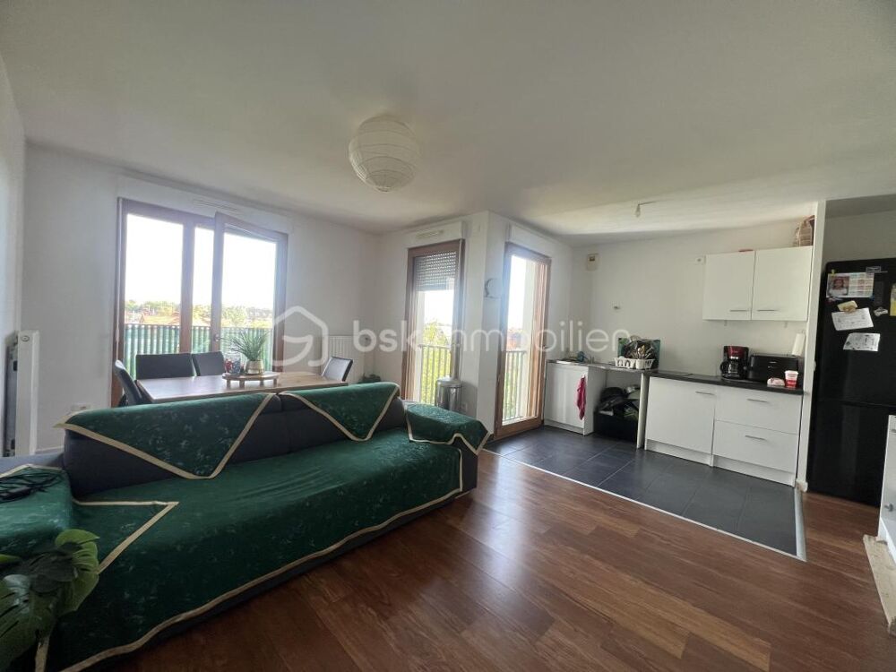 APPARTEMENT 2 CHAMBRES - BALCON - PLACE DE STATIONNEMENT