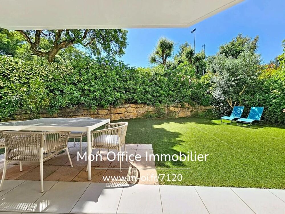 Vente Appartement Référence : 7120-LES. - APPARTEMENT T3 GRAND JARDIN PROCHE CENTRE & PLAGES À CAVALAIRE SUR MER Cavalaire sur mer