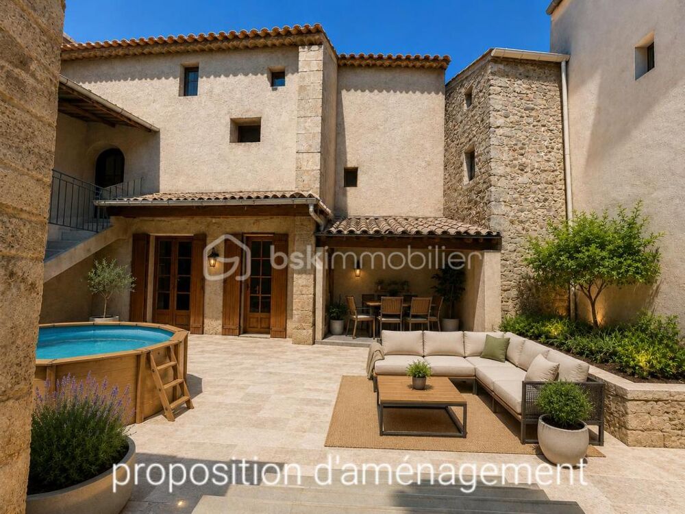 AUTHENTIQUE MAISON DE VILLAGE AVEC TERRASSE, JARDIN ET GARAGE