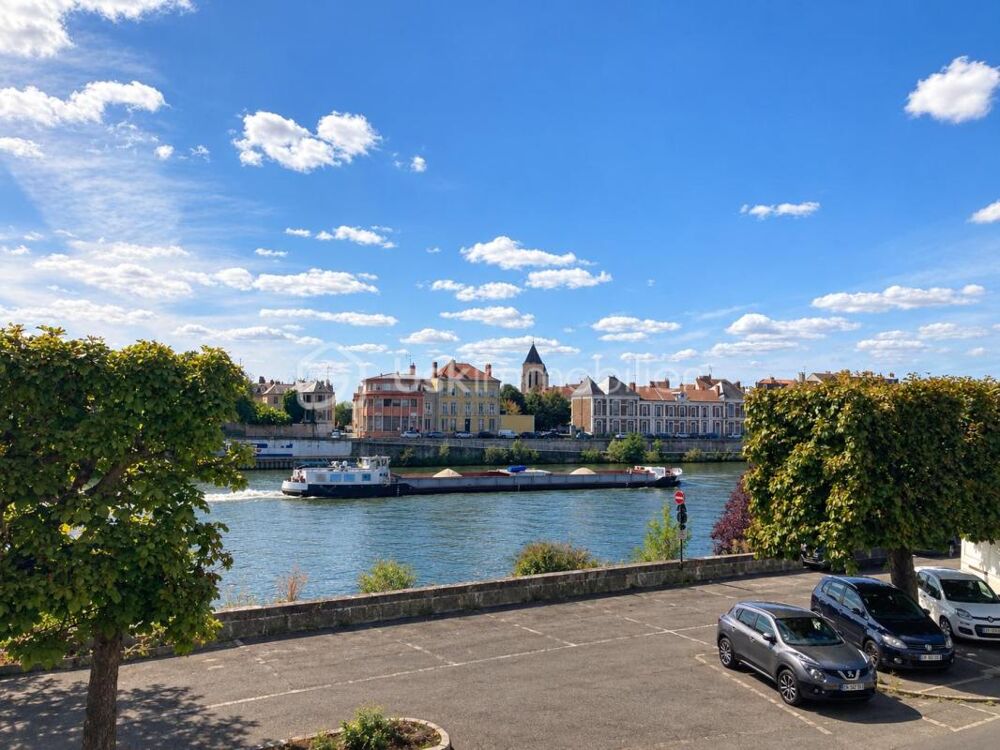 Vente Appartement Appartement lumineux au cœur de la ville, parfait pour les amateurs de vie urbaine Corbeil essonnes