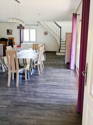  Maison  vendre 7 pices 184 m