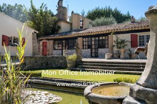  Propriété/château à vendre 8 pièces 270 m²