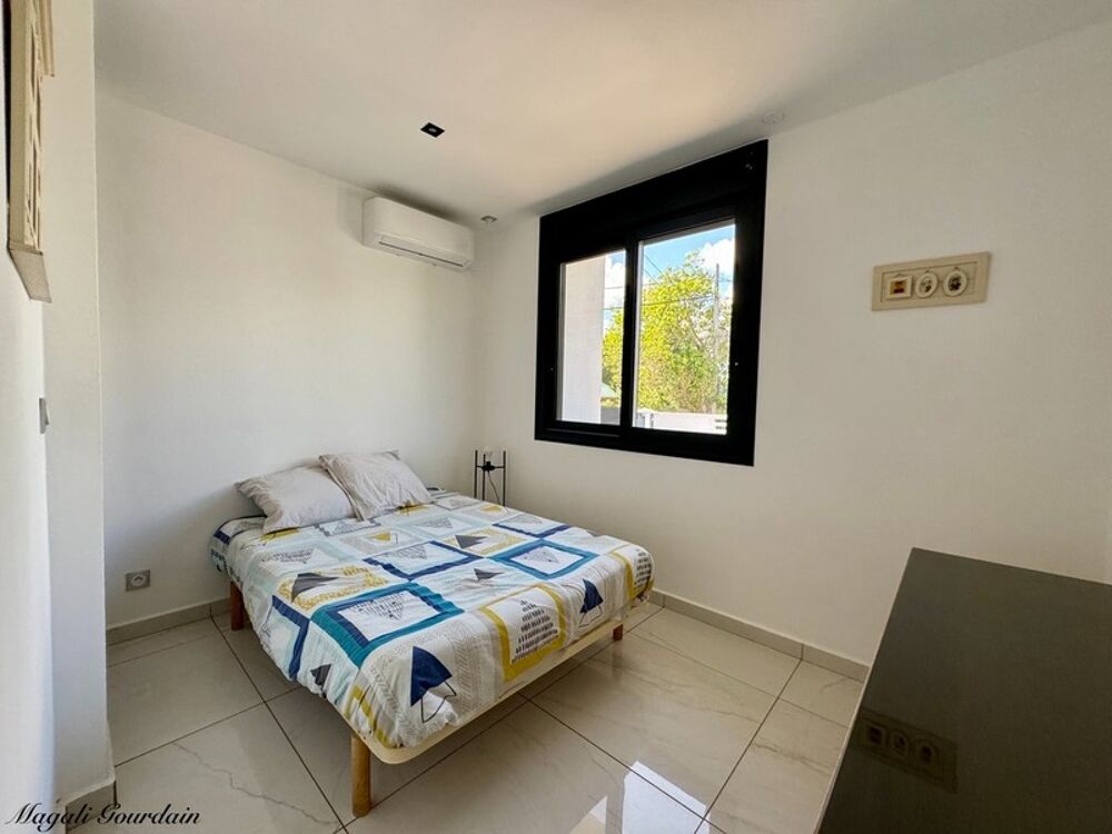 � vendre  Propri�t�/ch�teau Sainte-Anne (97180)